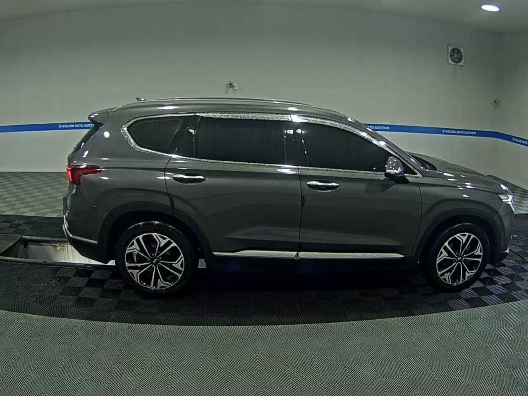 Hyundai Santa Fe (2018)