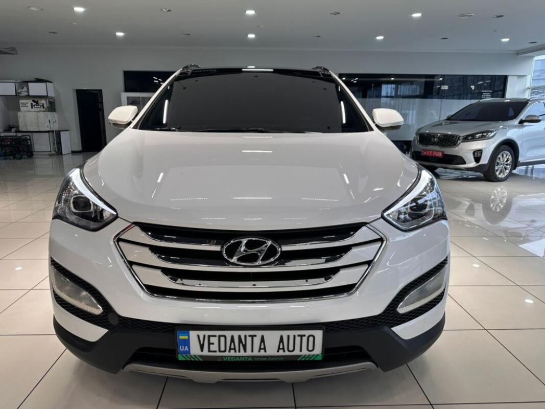 Hyundai SantaFe (2015)