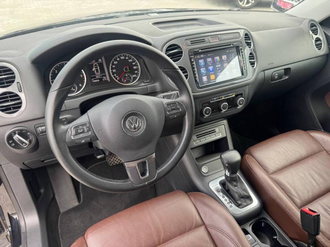 Volkswagen Tiguan (2015)