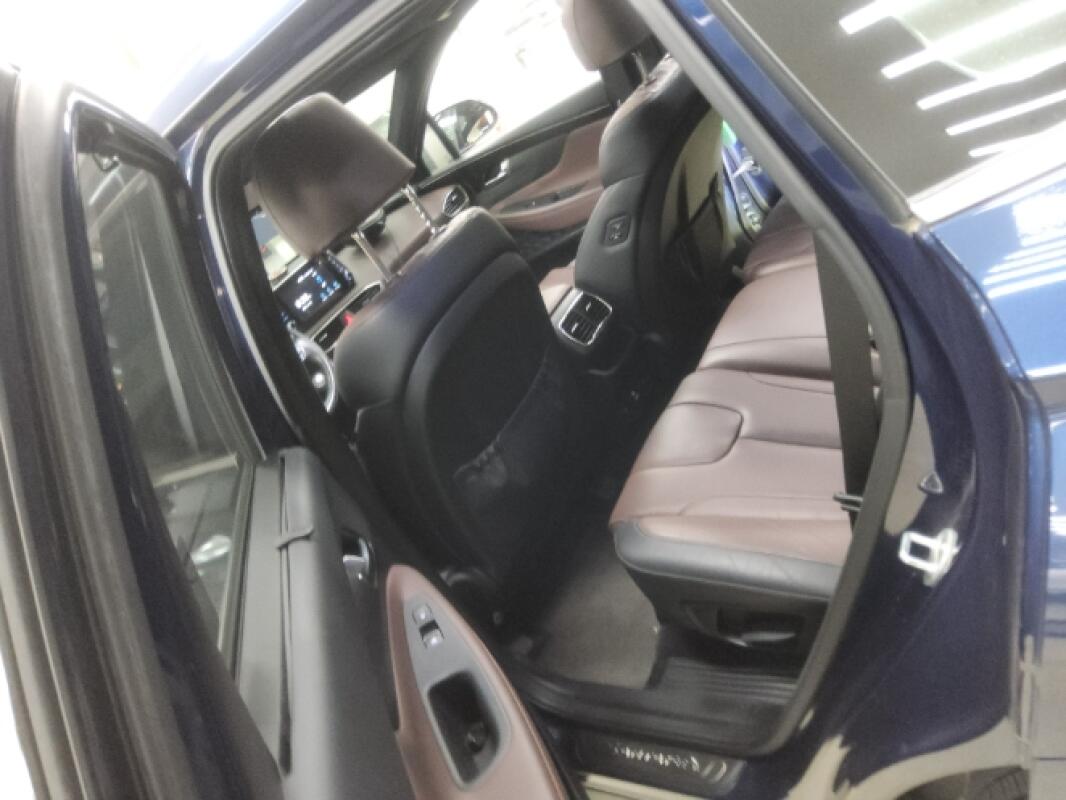 Hyundai SantaFe (2018)