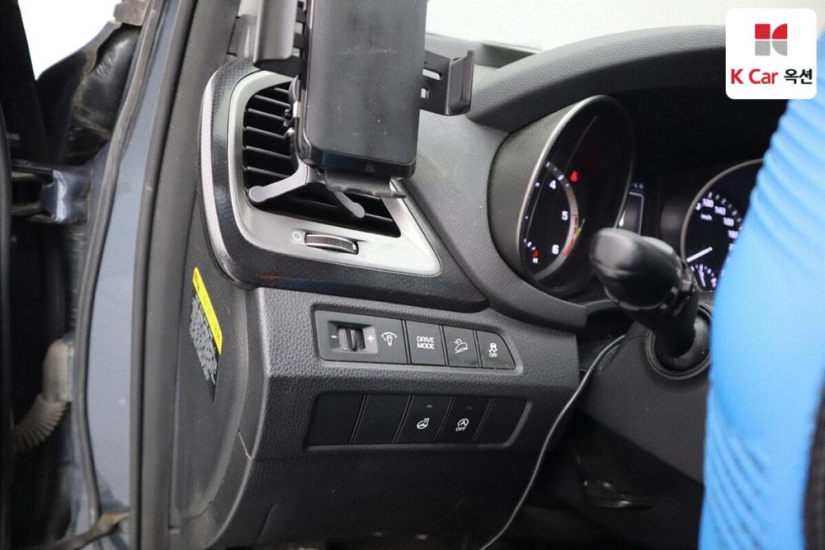 Hyundai SantaFe (2015)
