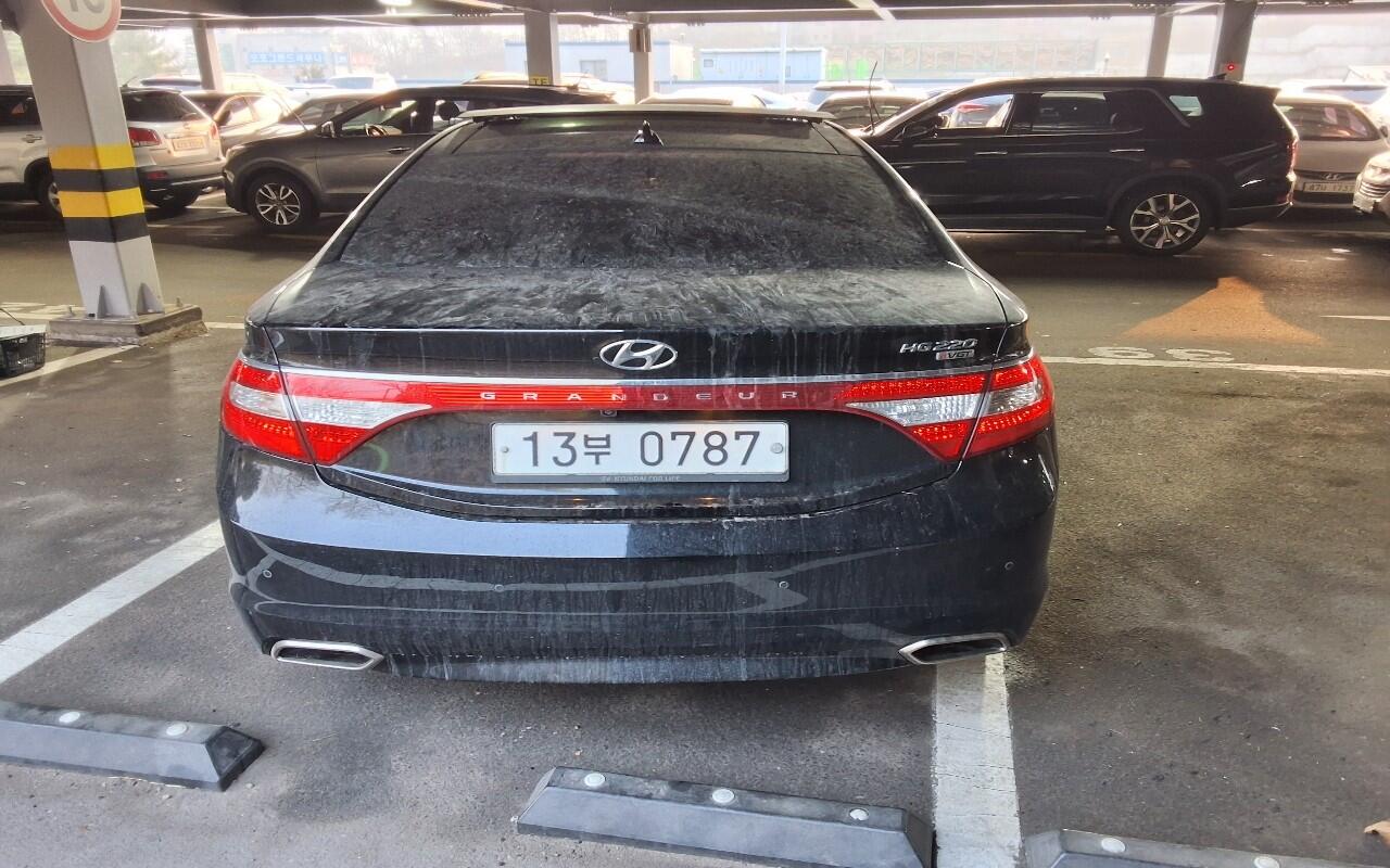 Hyundai Grandeur (2015)