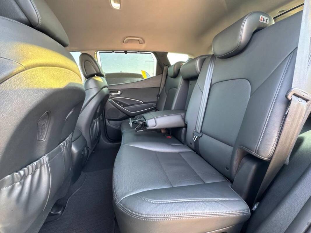 Hyundai SantaFe (2015)