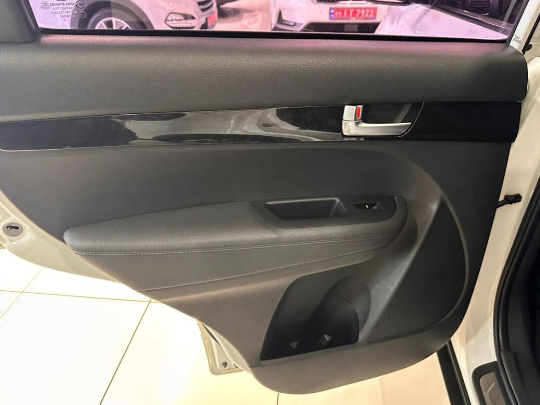 Kia Sorento (2012)