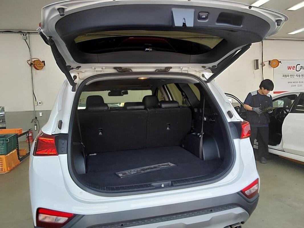 Hyundai SantaFe (2018)