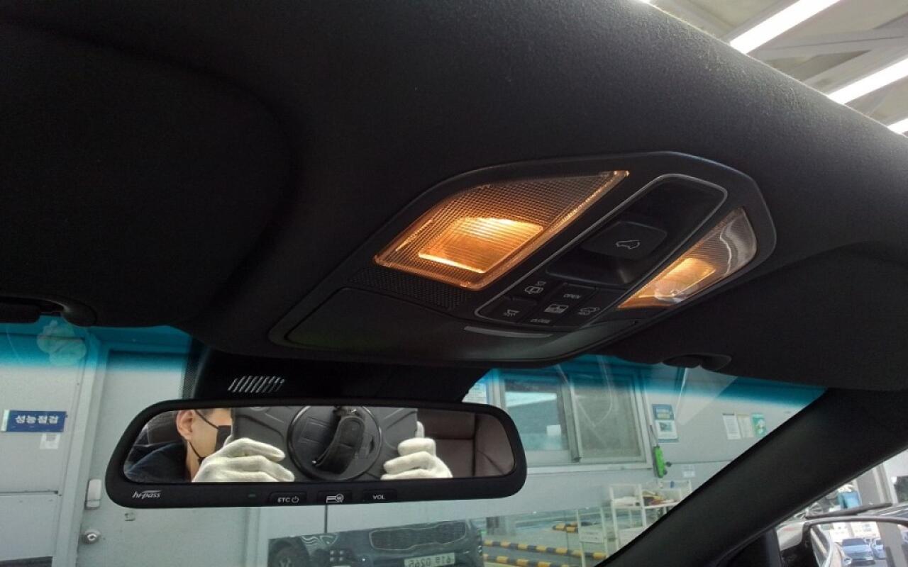 Hyundai SantaFe (2017)