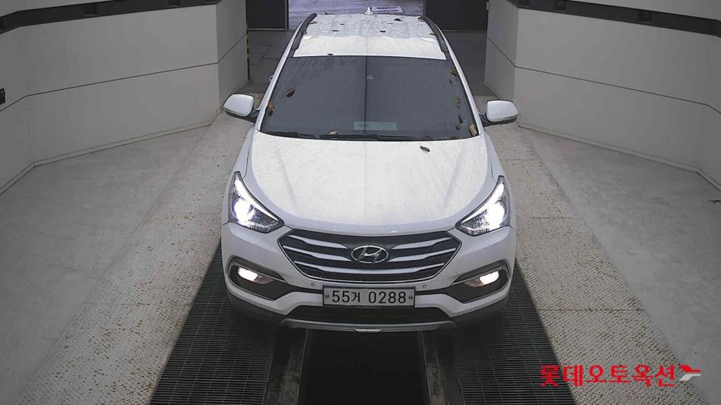 Hyundai SantaFe (2015)