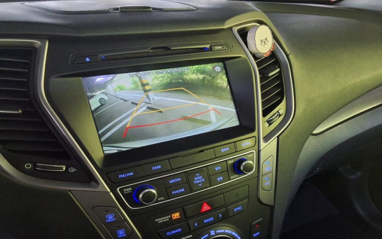 Hyundai SantaFe (2017)