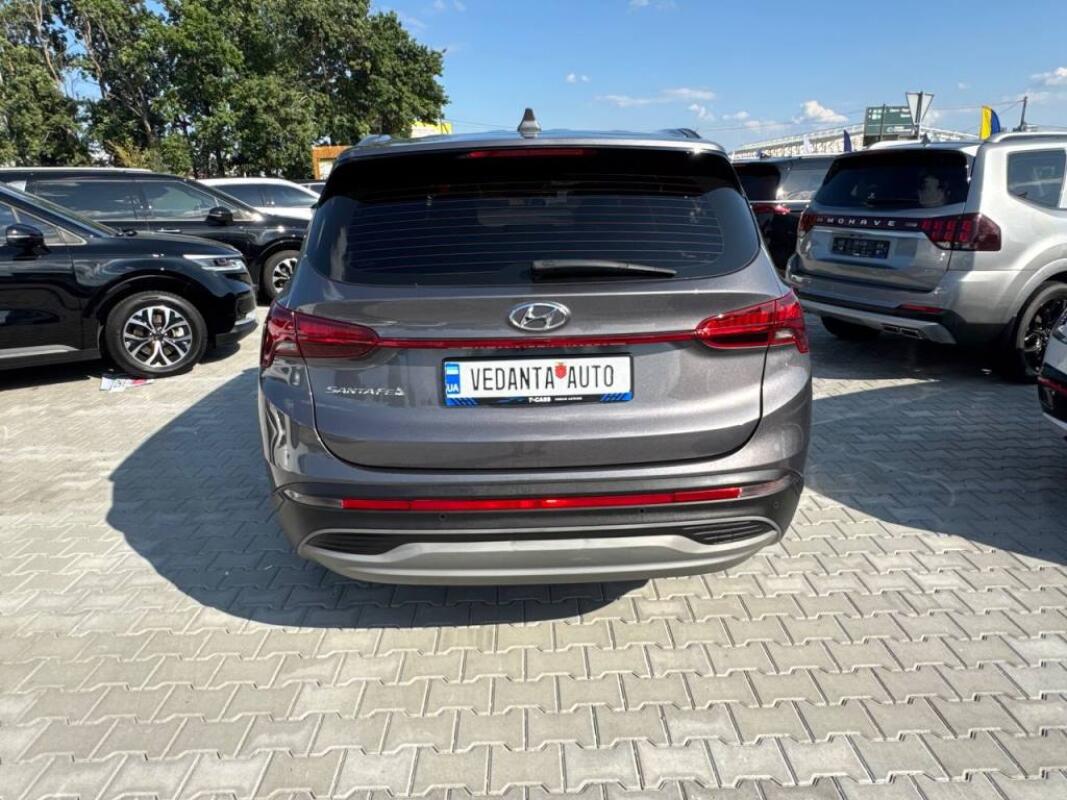 Hyundai SantaFe (2021)