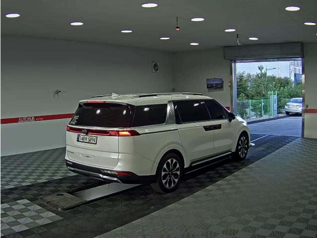 Kia Carnival (2020)