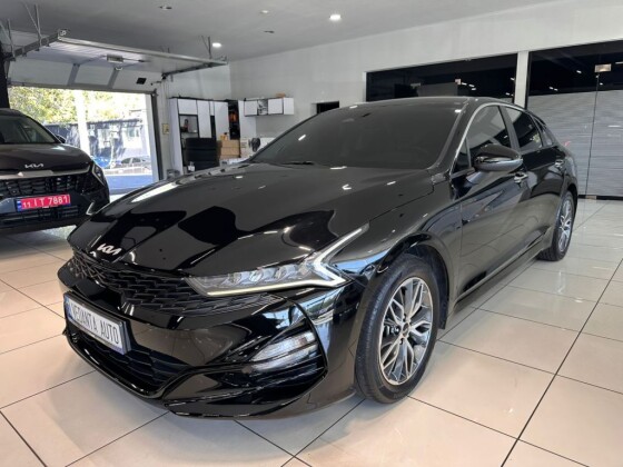 Kia K5 (2022)