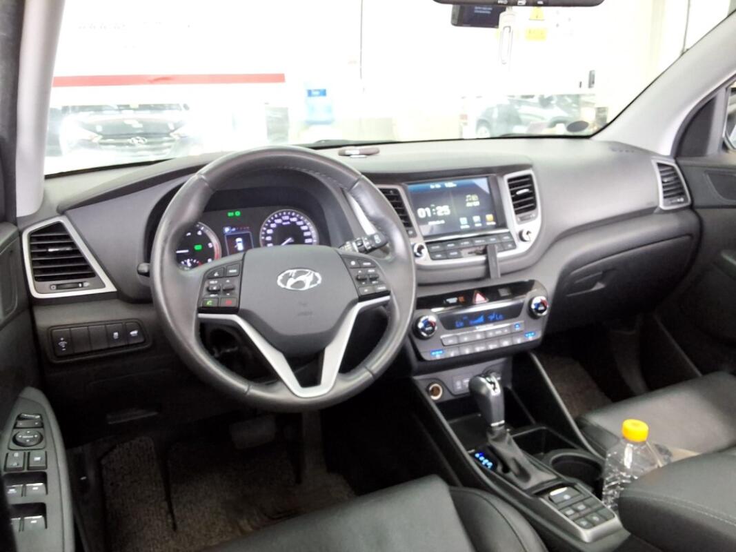 Hyundai Tucson (2016)