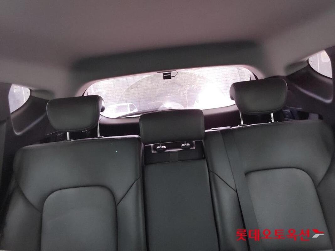 Hyundai SantaFe (2017)