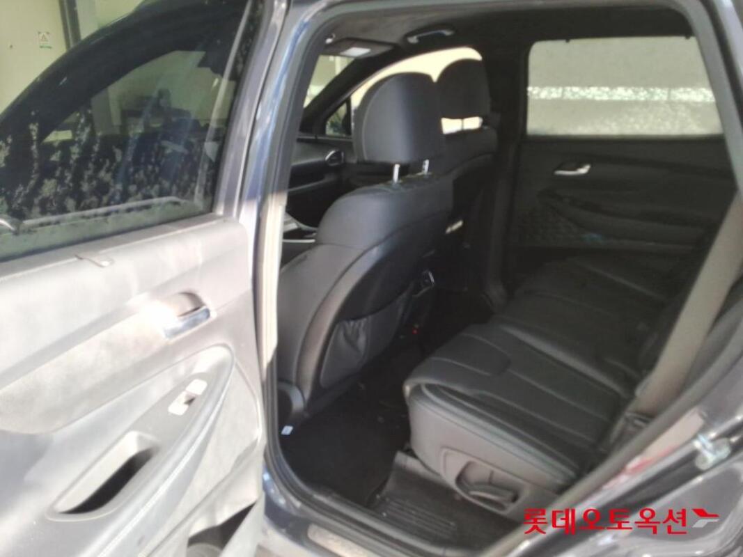 Hyundai SantaFe (2021)