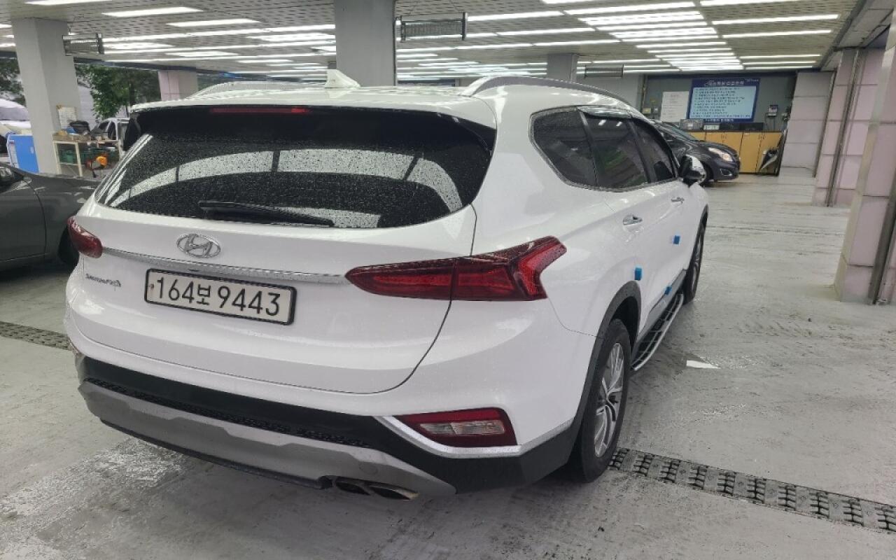 Hyundai SantaFe (2020)