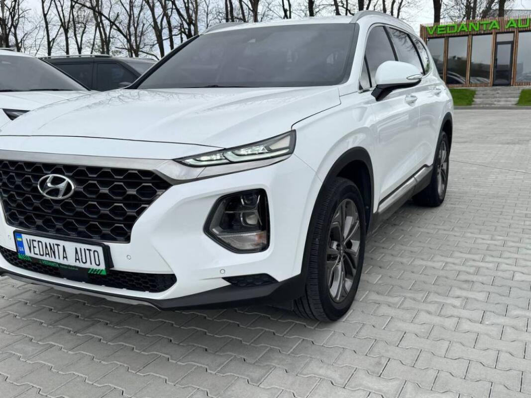 Hyundai SantaFe (2019)