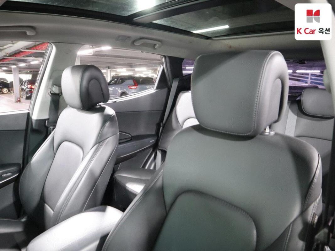 Hyundai SantaFe (2015)