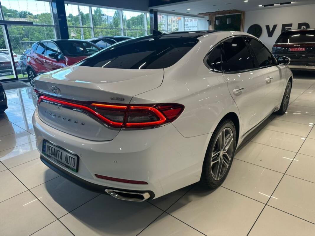 Hyundai Grandeur (2017)
