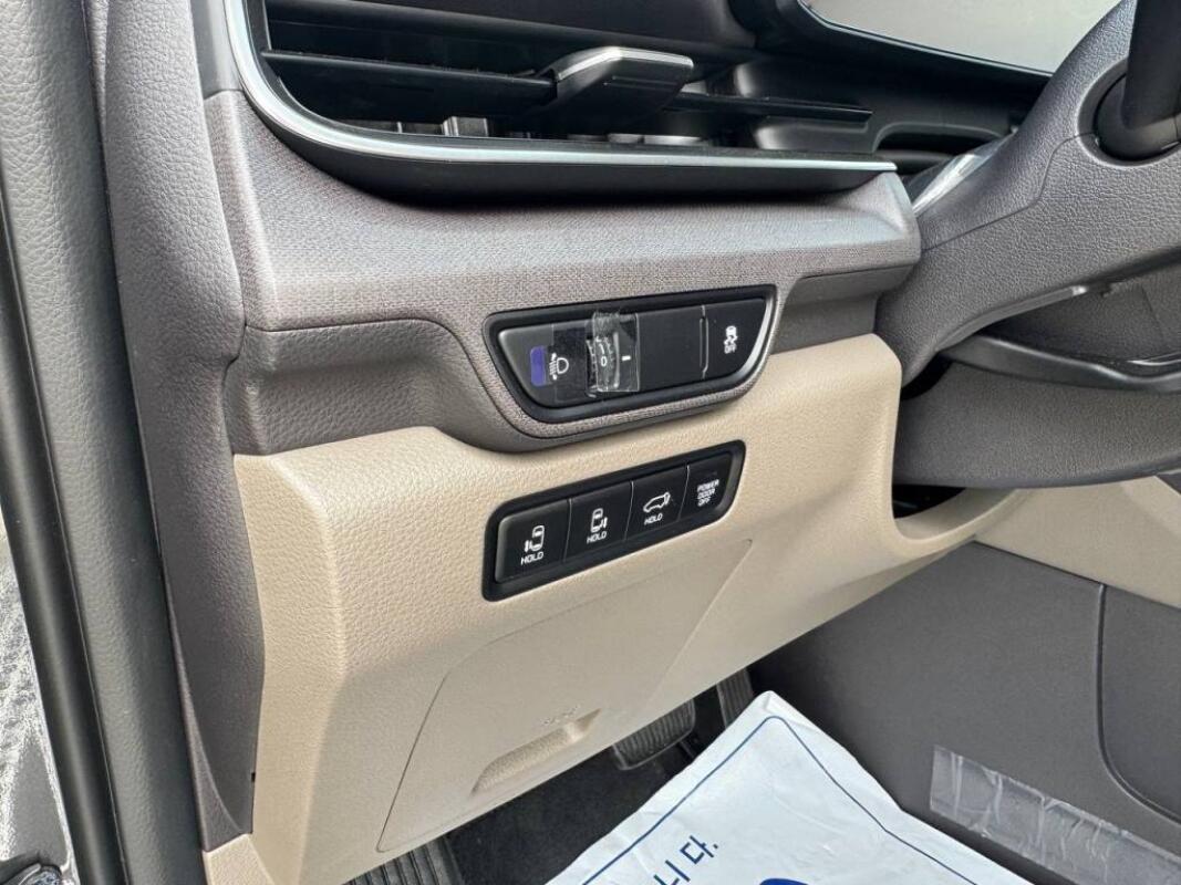 Kia Carnival (2024)