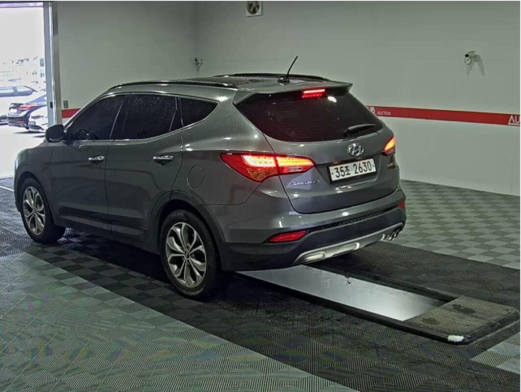 Hyundai SantaFe (2013)