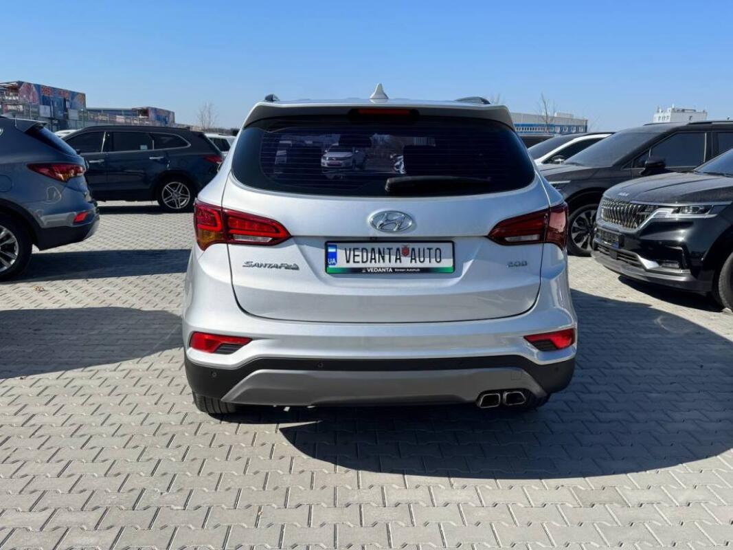 Hyundai SantaFe (2017)
