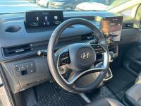 Hyundai Staria (2024)