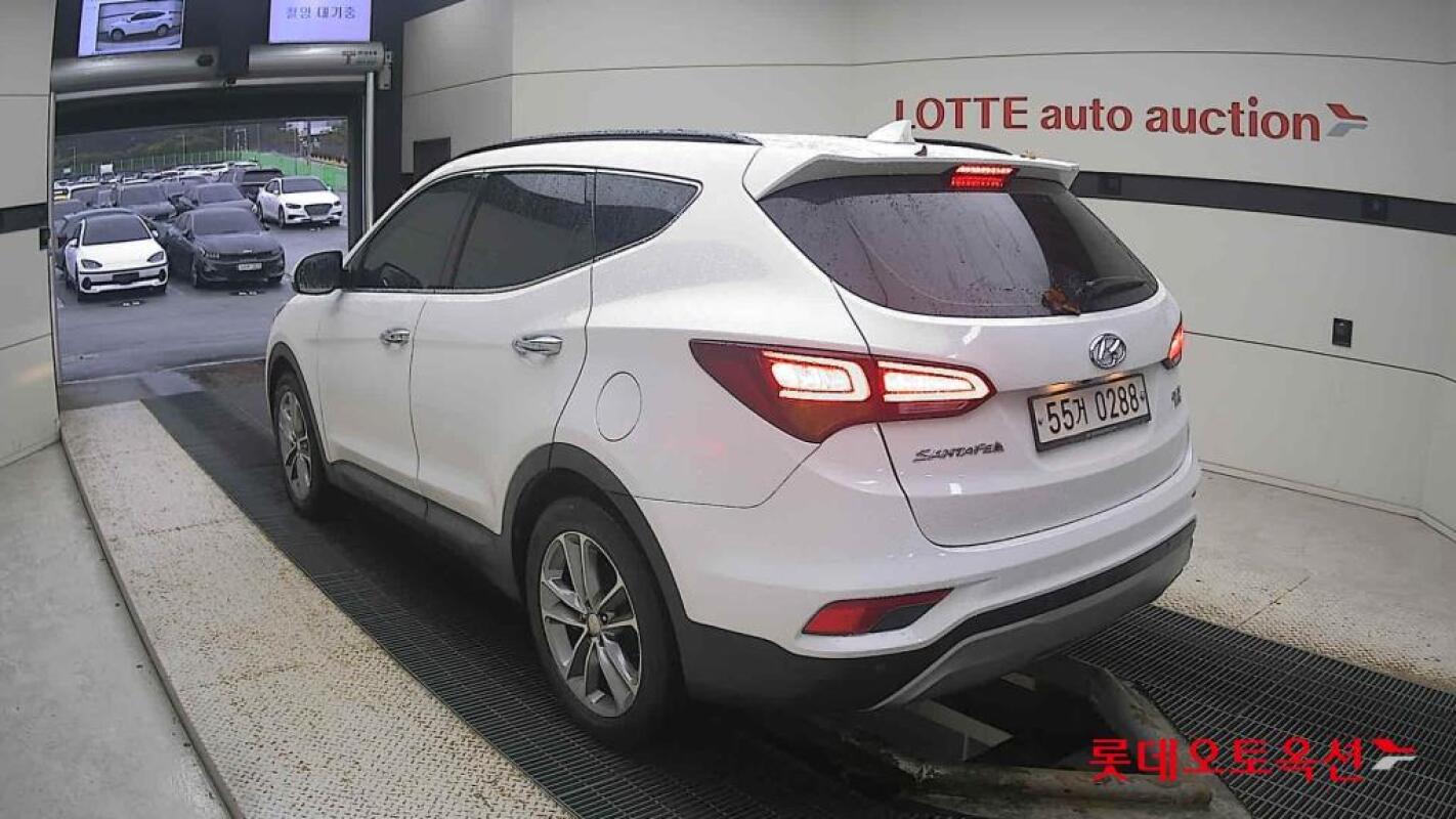 Hyundai SantaFe (2015)
