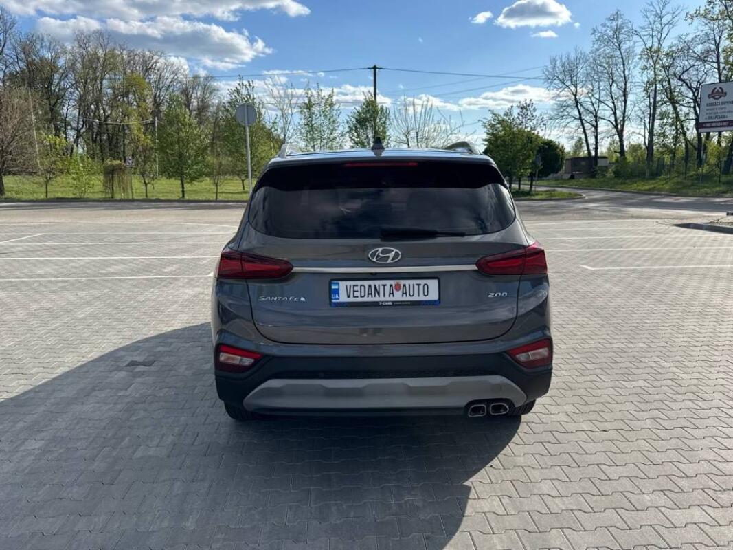 Hyundai SantaFe (2018)