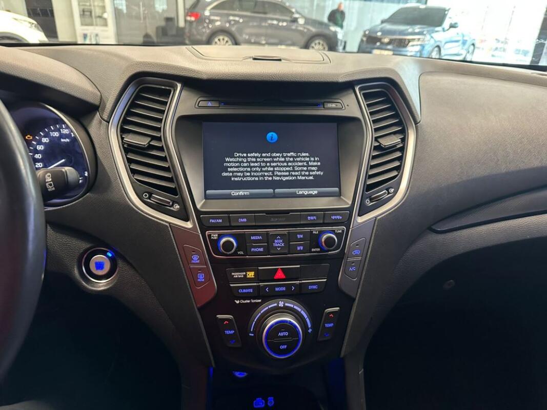 Hyundai SantaFe (2017)