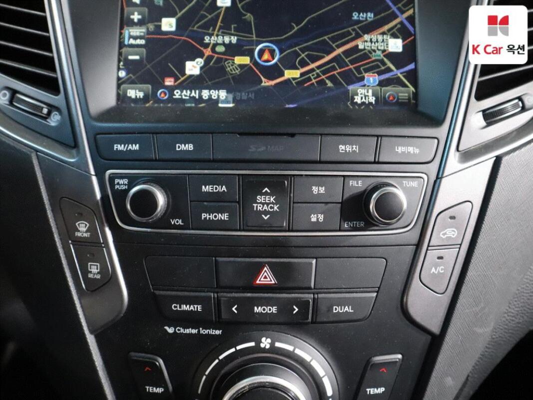 Hyundai SantaFe (2015)