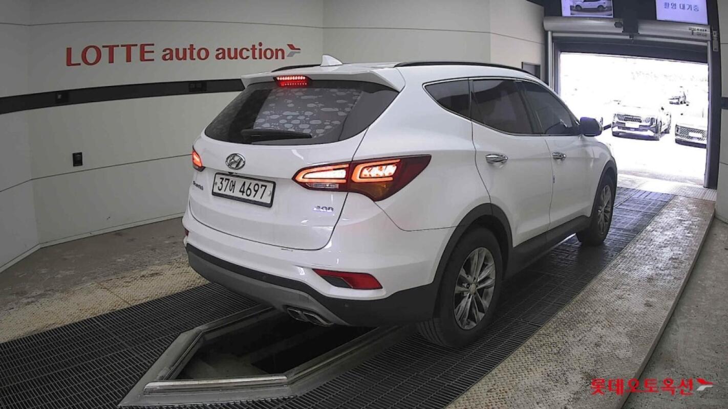 Hyundai SantaFe (2017)