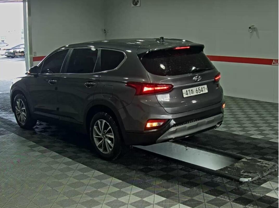 Hyundai SantaFe (2018)