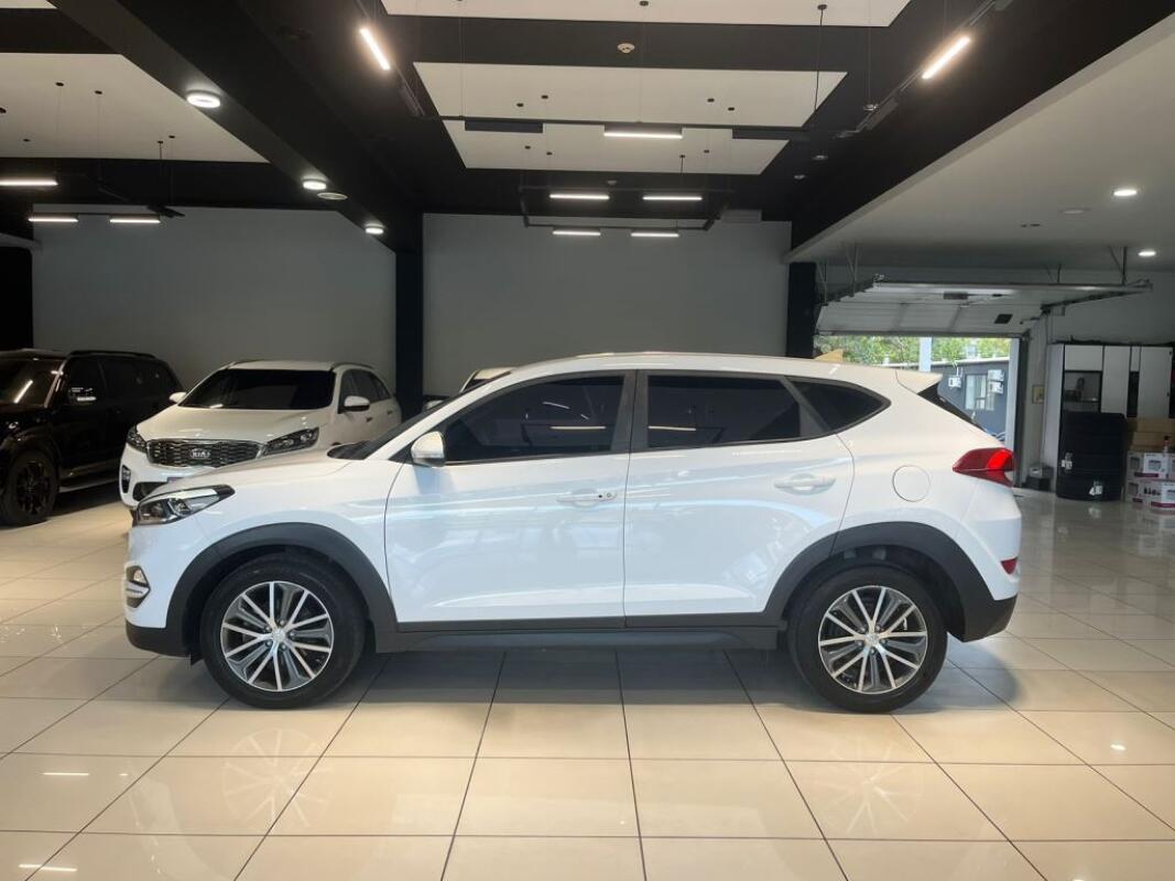 Hyundai Tucson (2015)