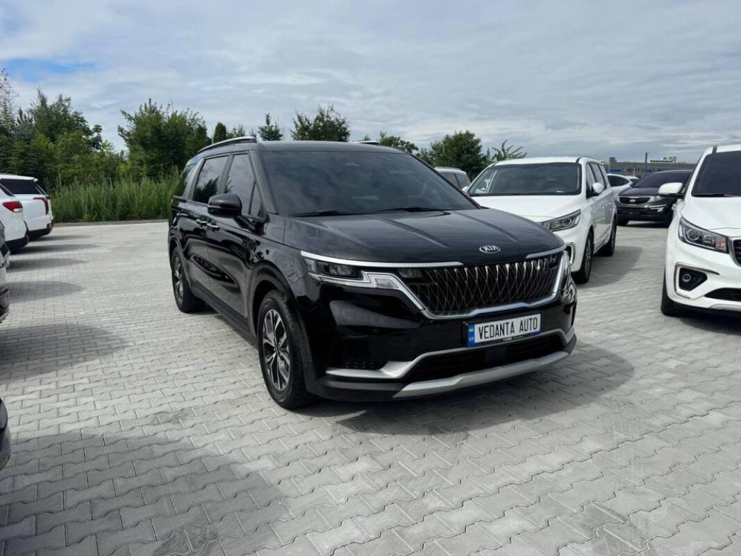 Kia Carnival (2021)