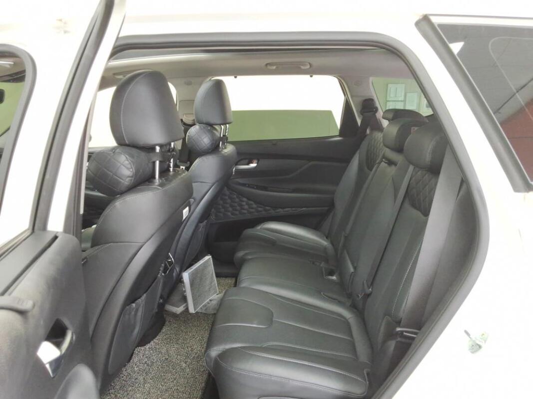 Hyundai SantaFe (2021)