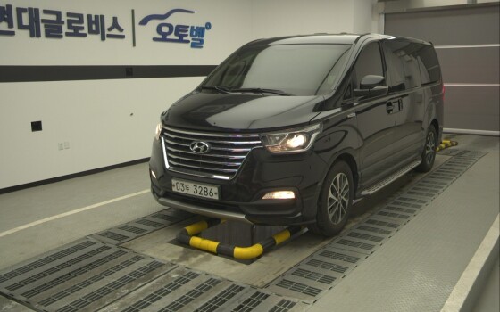 Hyundai Grand Starex (2019)