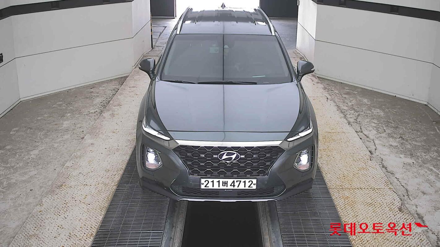 Hyundai Santa Fe (2019)