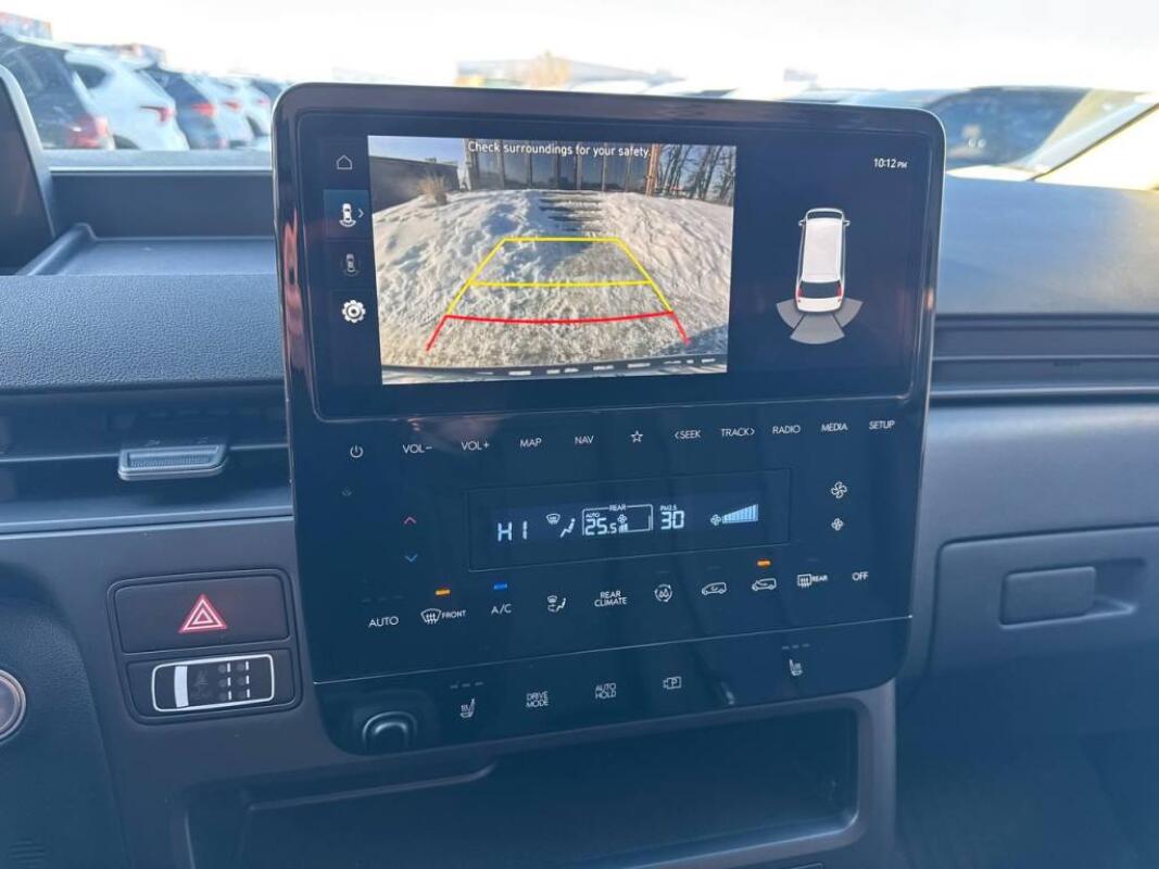 Hyundai Staria (2024)