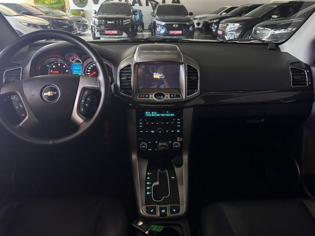 Chevrolet	Captiva (2015)