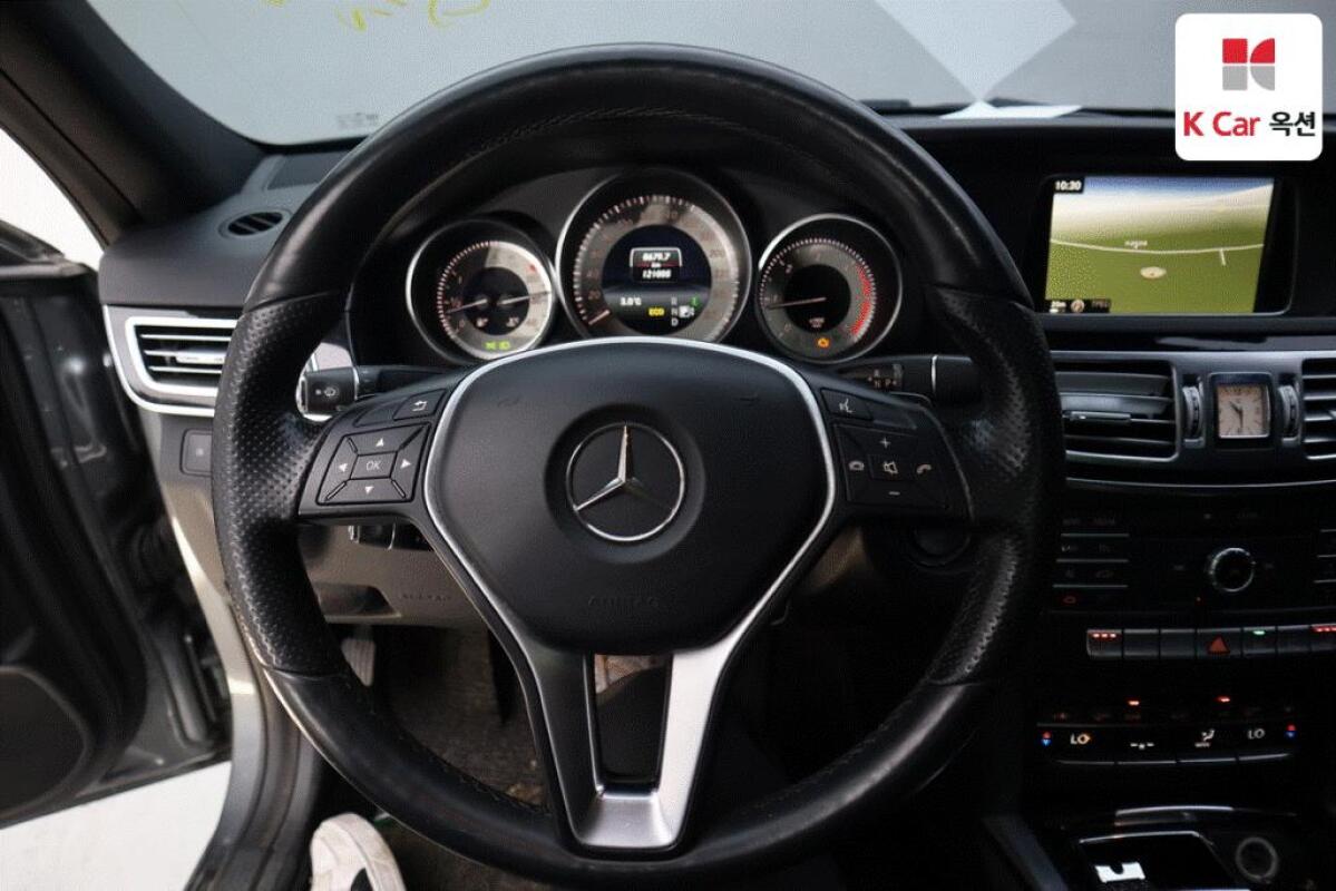 Mercedes E250 (2015)