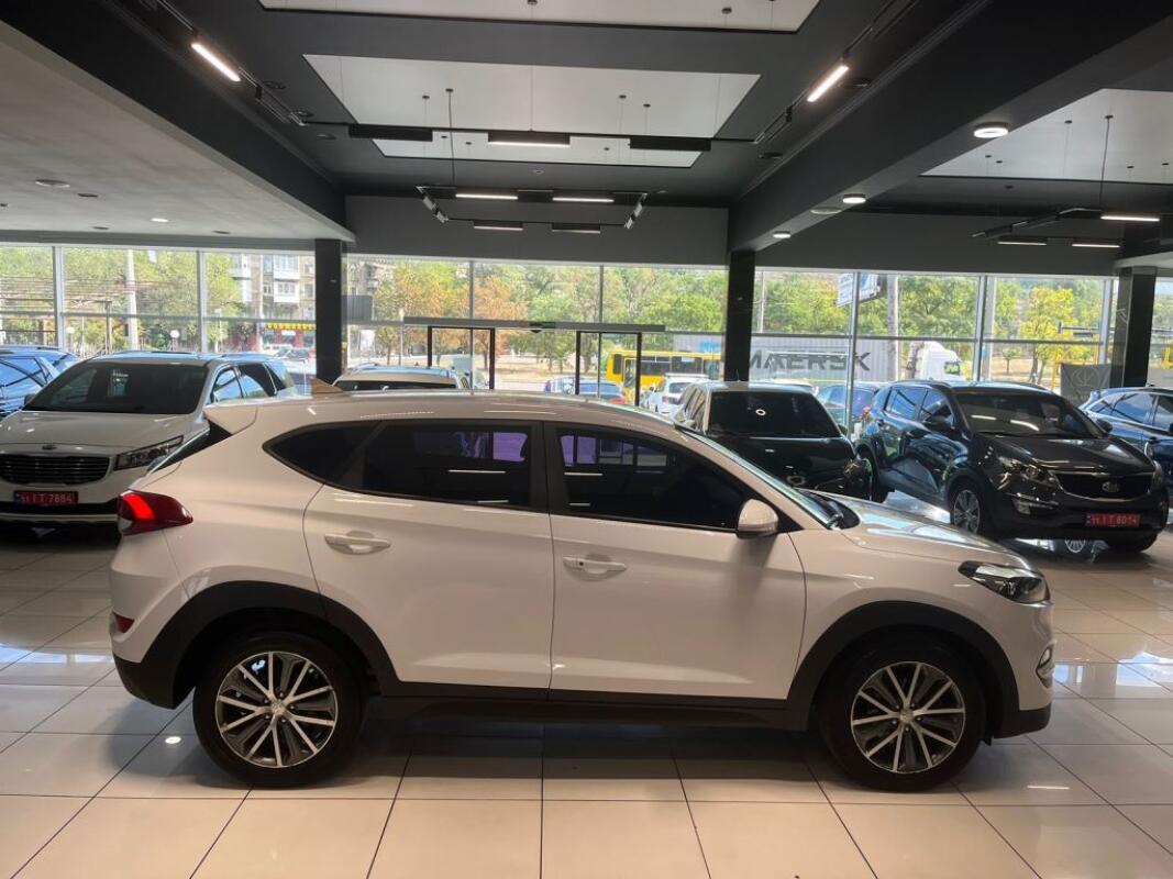 Hyundai Tucson (2015)