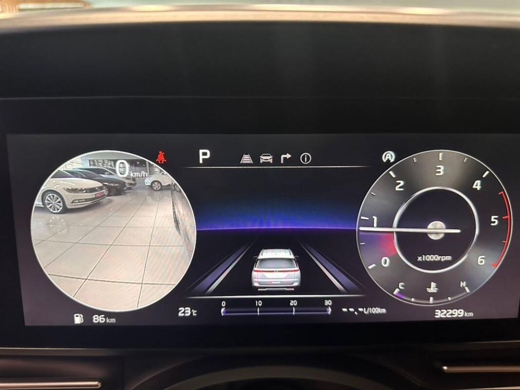 Kia Carnival (2021)