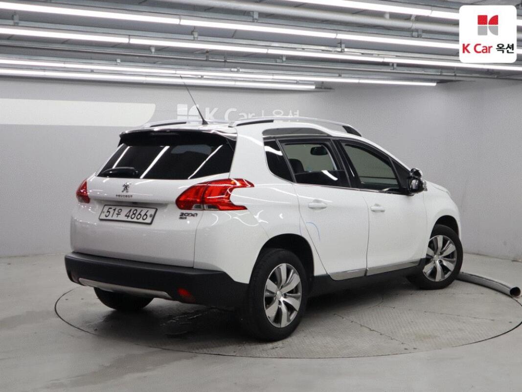 Peugeot 2008 (2015)