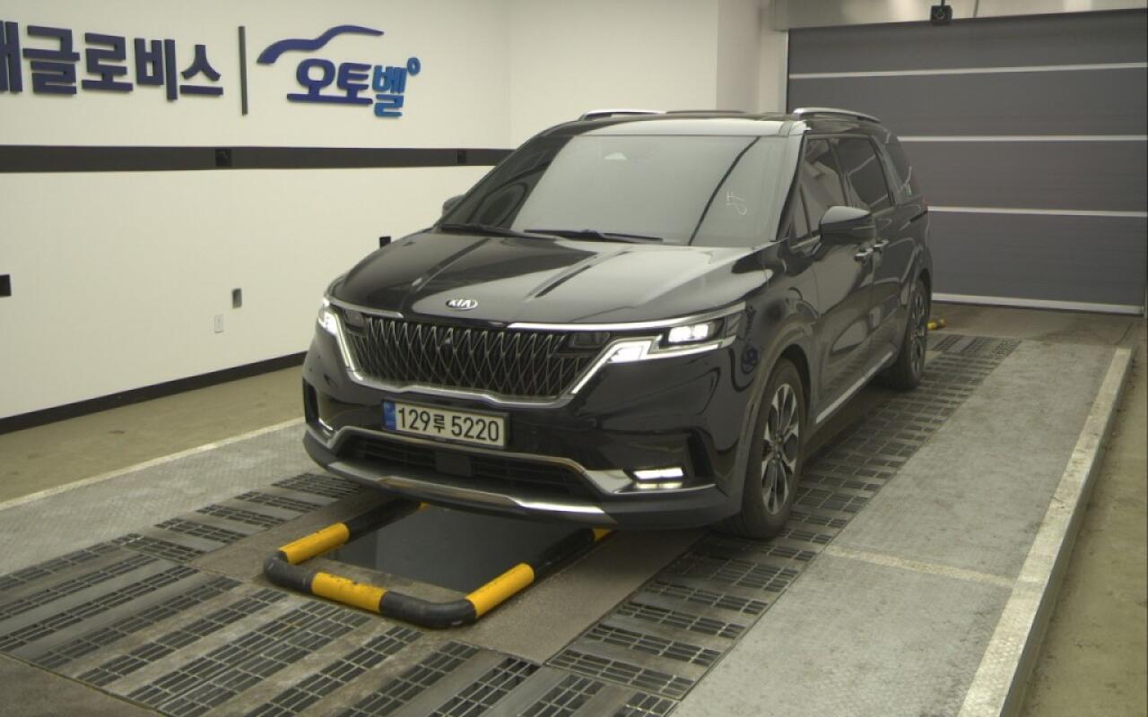 Kia Carnival (2020)
