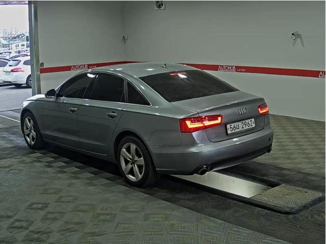 Audi A6 (2012)