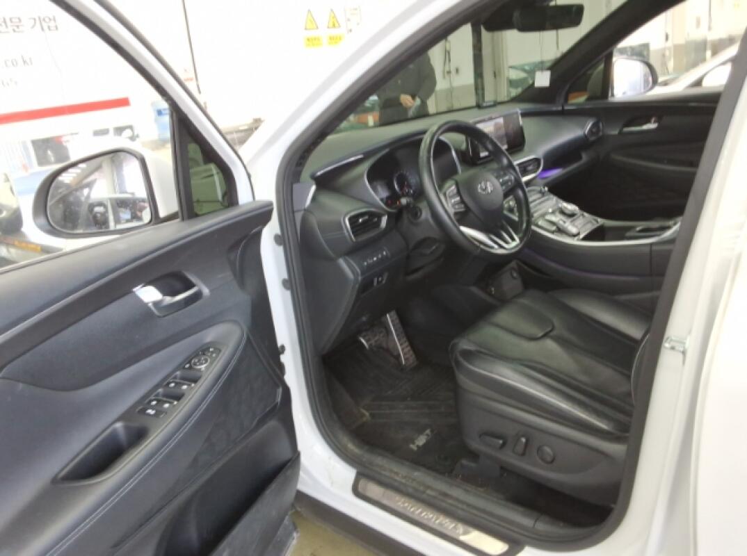 Hyundai SantaFe (2020)