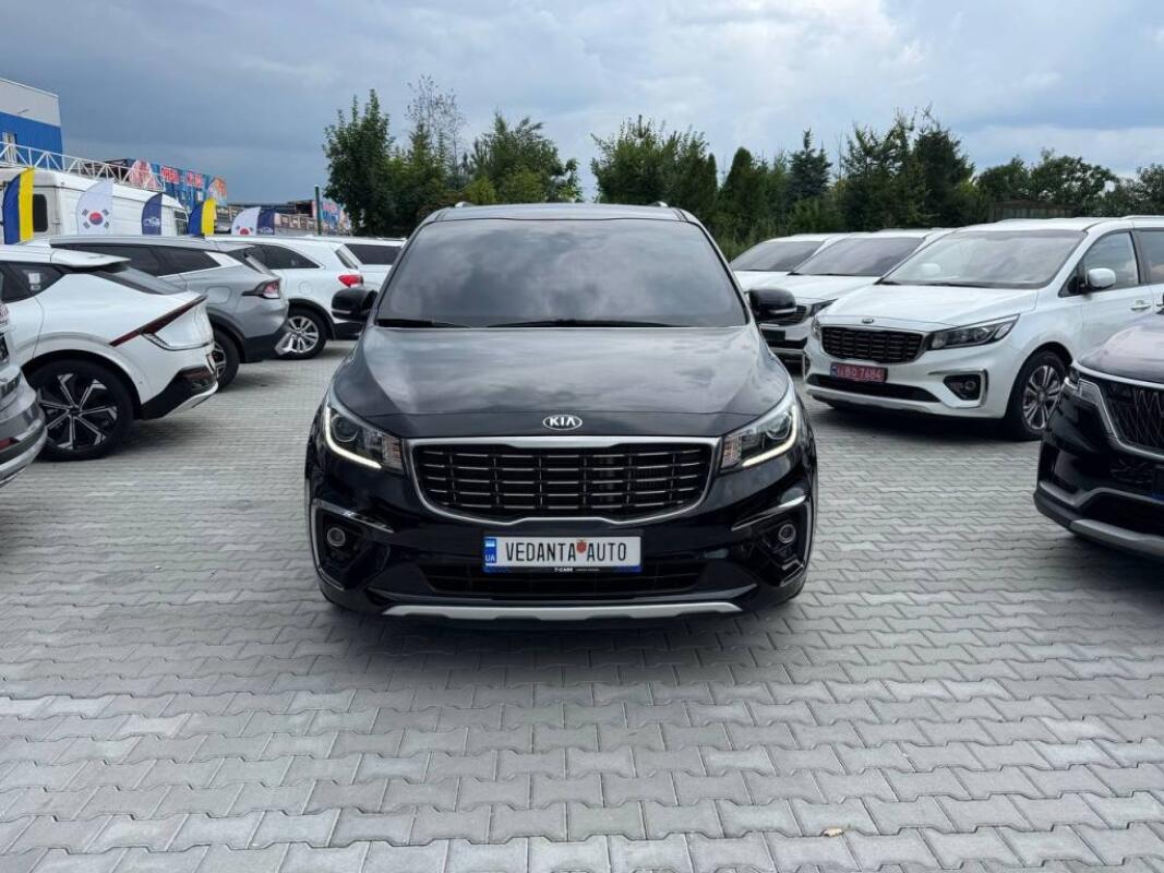 Kia Carnival (2018)