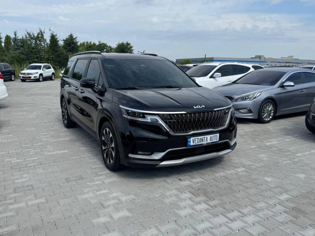 Kia Carnival (2021)