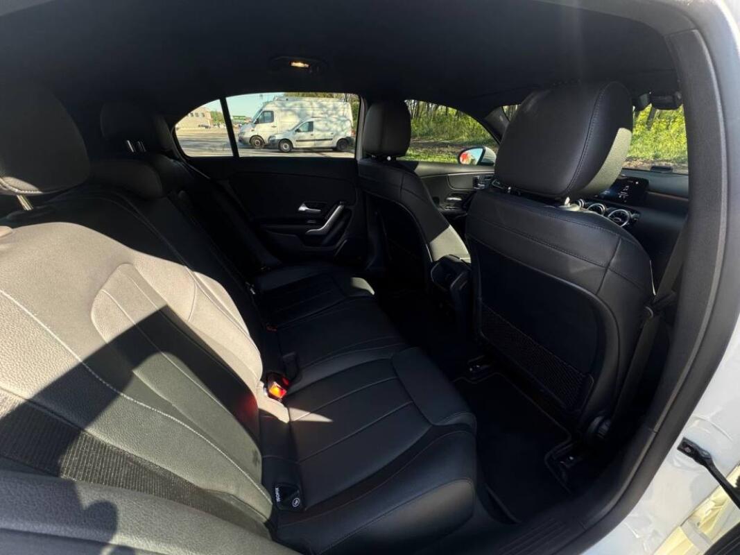 Mercedes A220 (2020)