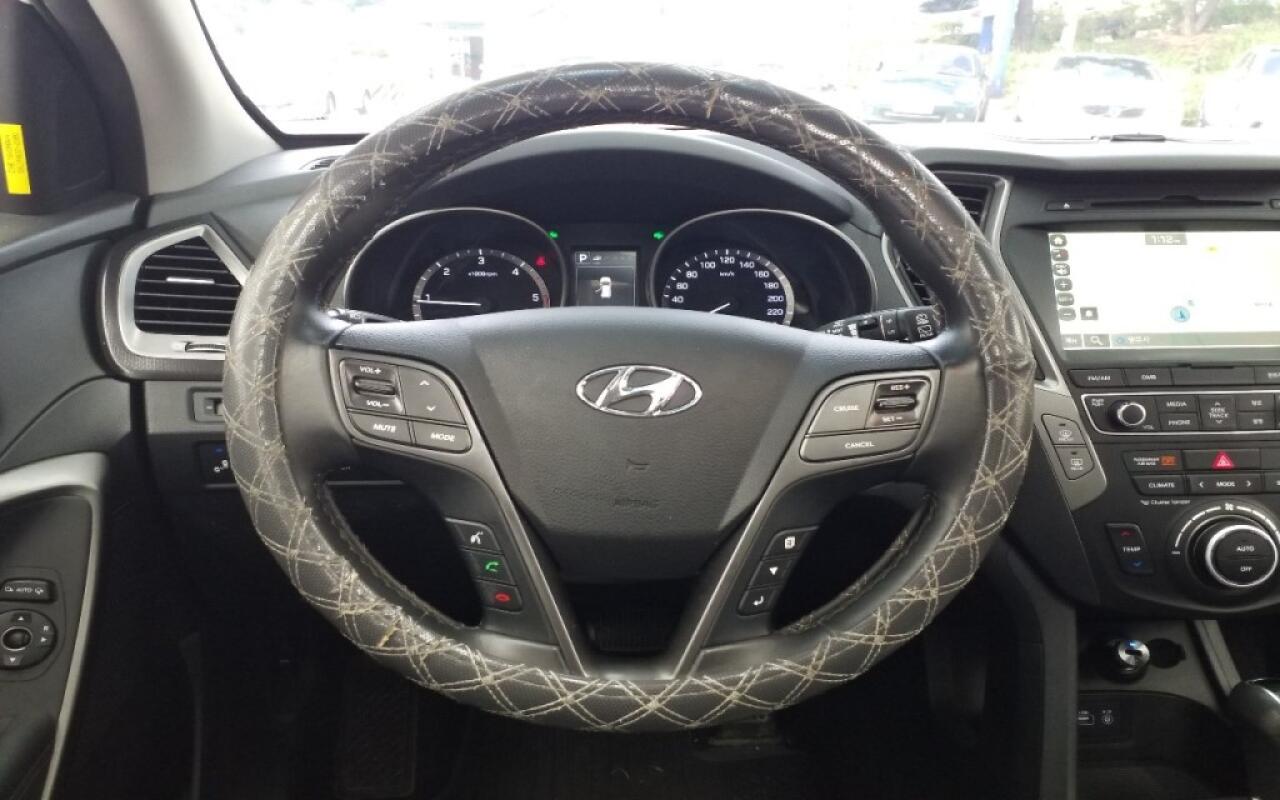 Hyundai SantaFe (2016)